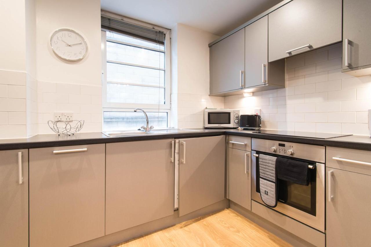 Modern Apartment, In The Heart Of Glasgow Exterior foto